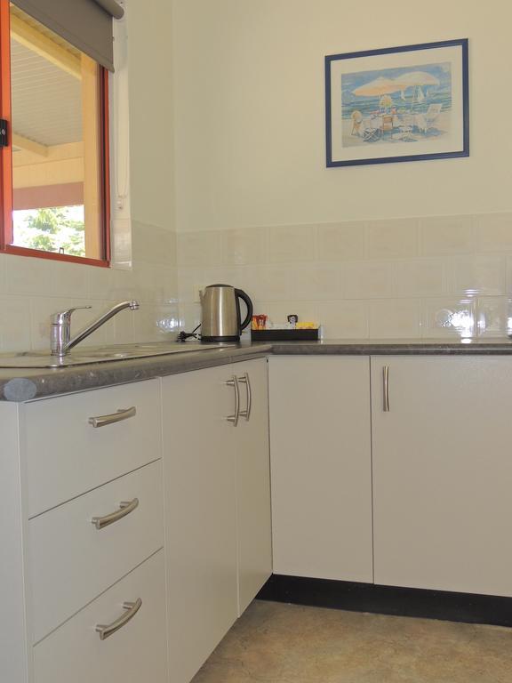 Melview Greens Orange Room photo